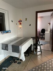 Apartament de 2 camere, Decomandat, Parcare, Zona Sesul de sus