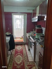 De vânzare apartament 2 camere zona Bariera