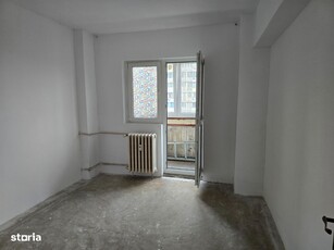 Vanzare apartament 2 camere in zona Costin Georgian - Basarabiei