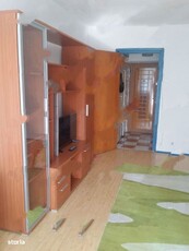 Apartament cu 3 camere de vanzare, Bloc Nou