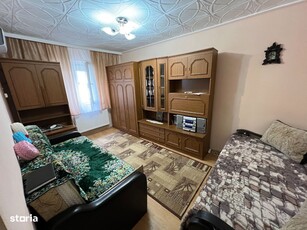 Inchiriez apartament 2 camere nemobilat in Timisoara zona Lipovei