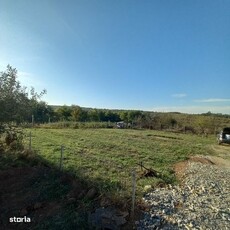 Casa Insiruita - terasa acoperita - curte amenajata