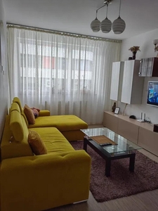 Apartament modern de 3 camere, 71mp, balcon, zona Vivo