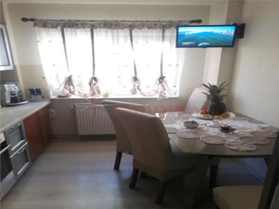 Apartament 4 camere etajul 1, Racadau