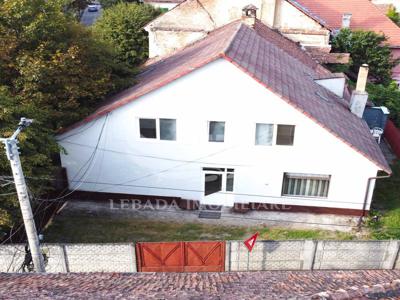 Casa de vanzare, Titulescu, 295 mp, 0% Comision