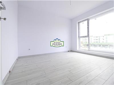 Apartament 2 camere decomandat Metrou 1 Decembrie 1918 la 1013 minute de mers