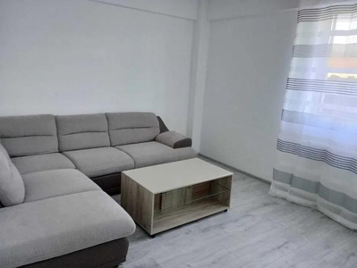 APARTAMENT 2 CAMERE, DECOMANDAT, MOBILAT SI UTILAT, PARCARE SUBTERAN