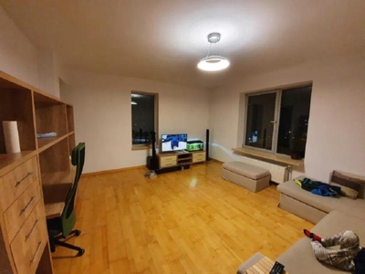 Apartament cu 3 camere + Boxa 23 mp ASMITA GARDENS