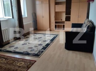 Apartament 1 camera, 43mp, decomandat, zona Taberei