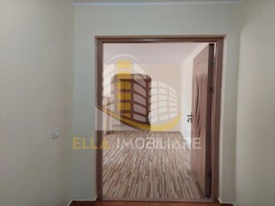 Apartament 2 camere Poarta 6