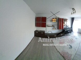 Apartament 3 camere, 74 mp utili, parcare, imobil tip vila, zona str Dunarii