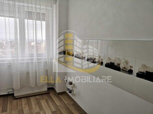 Apartament 3 camere Centru