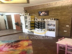 Apartament 3 camere Centru