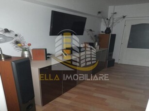 Apartament 3 camere C.E.T