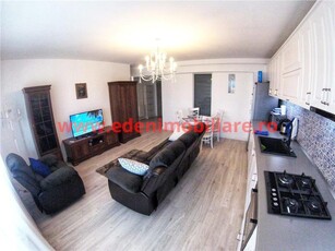 Apartament 3 camere de inchiriat in Cluj, zona Marasti, 700 eur