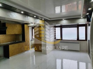 Apartament 3 camere Faleza Nord