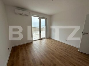 Apartament 3 camere, finisat, terasa 50 mp, parcare, zona Vivo