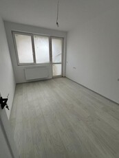 Apartament 3 camere + gradina 184 mp - zona Sanpetru