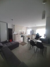 Apartament 3 camere in zona INTRE LACURI