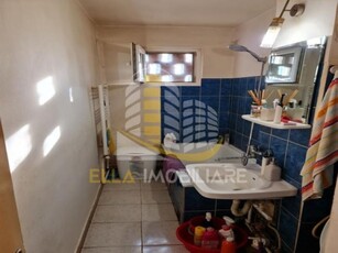 Apartament 3 camere Km 4-5