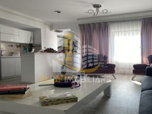 Apartament 3 camere Km 4-5