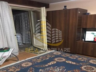 Apartament 3 camere Km 4