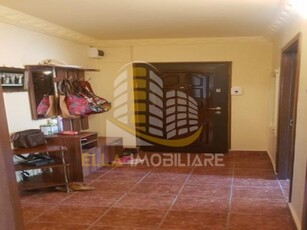 Apartament 3 camere Km 5