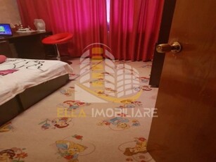 Apartament 4 camere Poarta 6