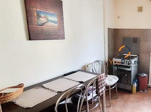 Apartament cu 2 camere semidecomandat etaj3 zona Sagului