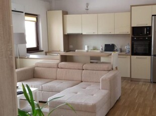 Apartament cu 3 camere la etajul 1, in Giroc, zona Eso