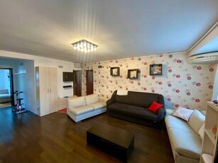 Apartament de vanzare 3 camere, APCJ246077FLO