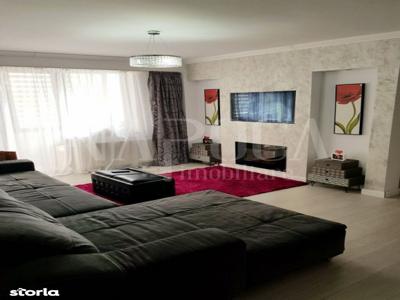 Apartament 3 camere de vanzare in Floresti