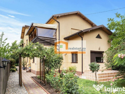 2 vile tip Duplex, ideal investitie, piscina exterioara, ...