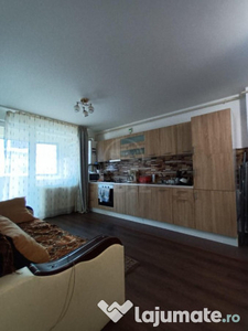 Apartament 2 camere bloc cu lift zona Dumitru Mocanu