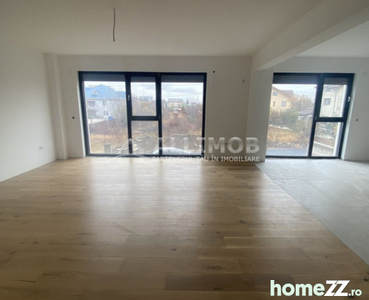 Apartament 4 camere