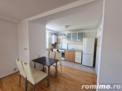 Apartament cu 3 camere, 100mp utili, pivnita, terasa 15mp,etaj 2/3