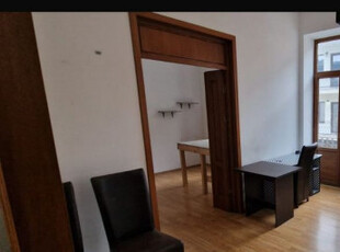 Apartament de Inchiriat 2 camere pentru Birouri sau Apart...