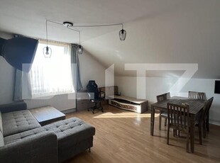 Apartament pe două niveluri, cu mansardă, 3 camere, 85 mp, zona-Mărăști