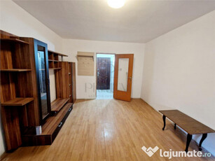 BLASCOVICI - 1 CAM - ETAJ INTERMEDIAR - RENOVAT