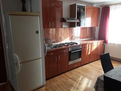 Apartament 3 camere in Deva, zona Liliacului, 65mp, etaj 4...