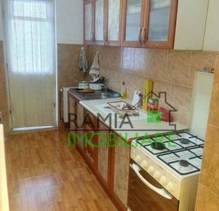 Apartament 3 camere, Noua