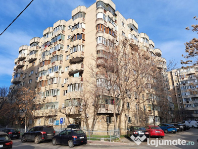 Apartament cu 3 camere - str. Panait Cerna - Timpuri Noi