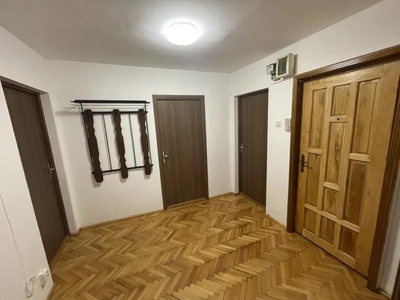 Apartament de 4 camere, 78mp utili, etaj intermediar, Manastur