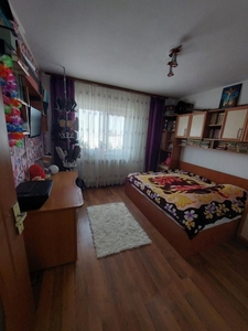 Apartament situat in zona DACIA