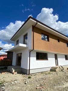 Duplex de vanzare, 133mp utili, semifinisat, zona Sannicoara