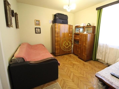 Vand apartament 2 camere in Hunedoara, Micro1/str. Otelarilor-Parc, et. 2