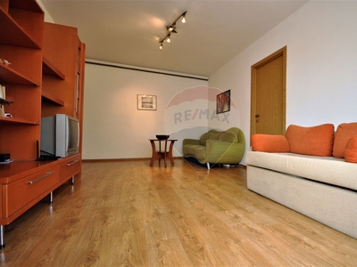 Apartament 2 camere vanzare in bloc de apartamente Brasov, Centrul Civic