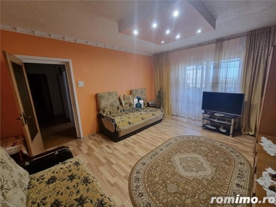 Vanzare Apartament 2 Camere Decomandat Eroii Revolutiei-Padesu