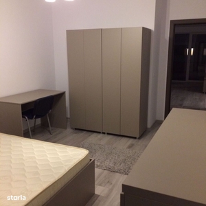 Apartament de vanzare cu 3 camere decomandat 70 mp, 2 bai, 2 balcoane