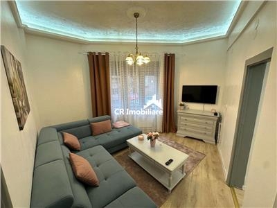 Apartament 2 camere, Universitate